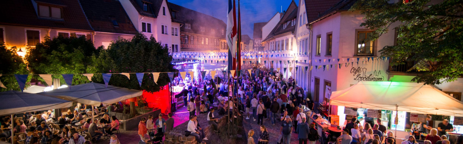 Altstadtfest am Abend am Domhofplatz