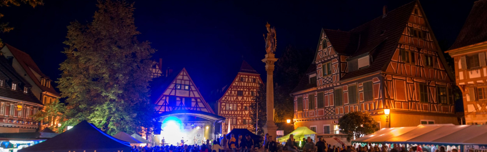 Altstadtfest am Abend am Marktplatz